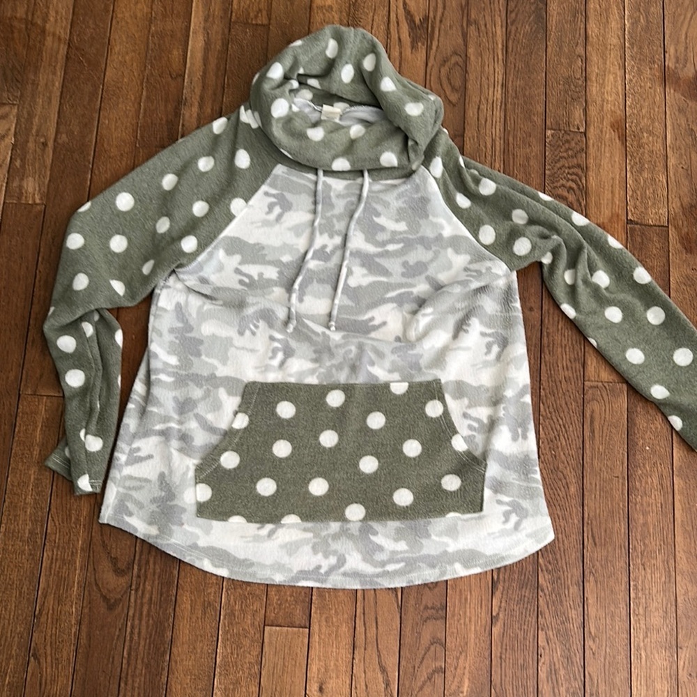 NWOT Women Fleece Sew In Love Olive and White Polka Dot Cowl Neck Sweater